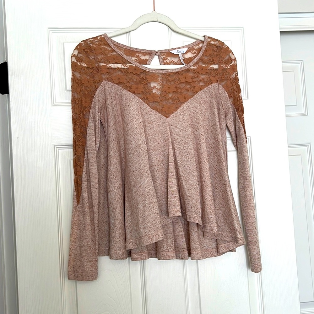 Muted orange Kirra top (M)